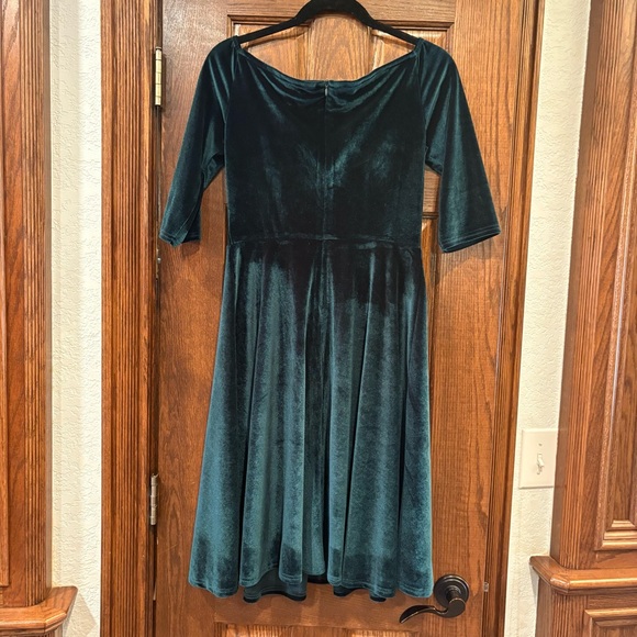 Grace Karin $45 NWT Green Velvet Off-Shoulder A line Dress Sweetheart neckline M - Picture 12 of 12